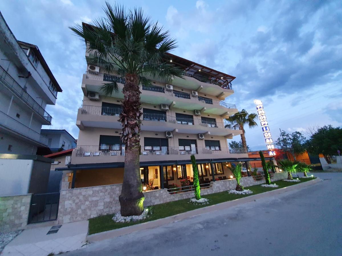 Paralía Tropicana מראה חיצוני תמונה